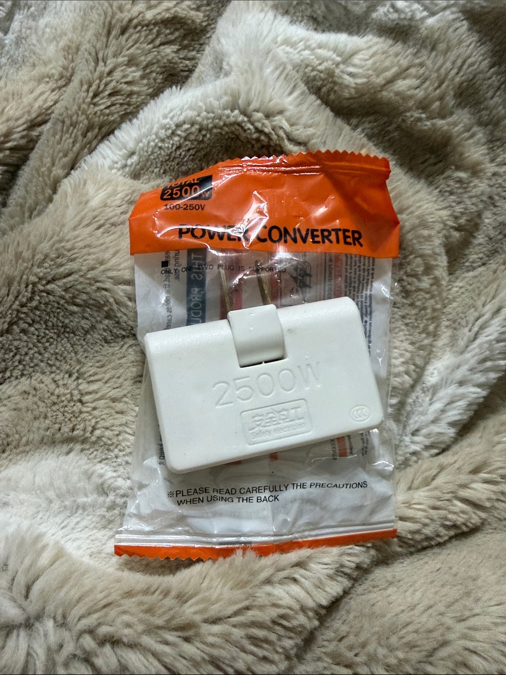 2500W White Power Converter Adapter - Universal Travel Plug